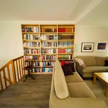 Apartment Ako *